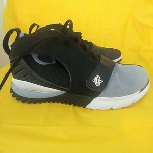 Nike Air Huarache ht2k6 Basketball Shoes